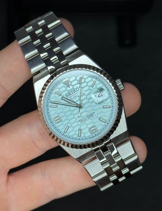 Seiko Land-Dweller Sky Blue