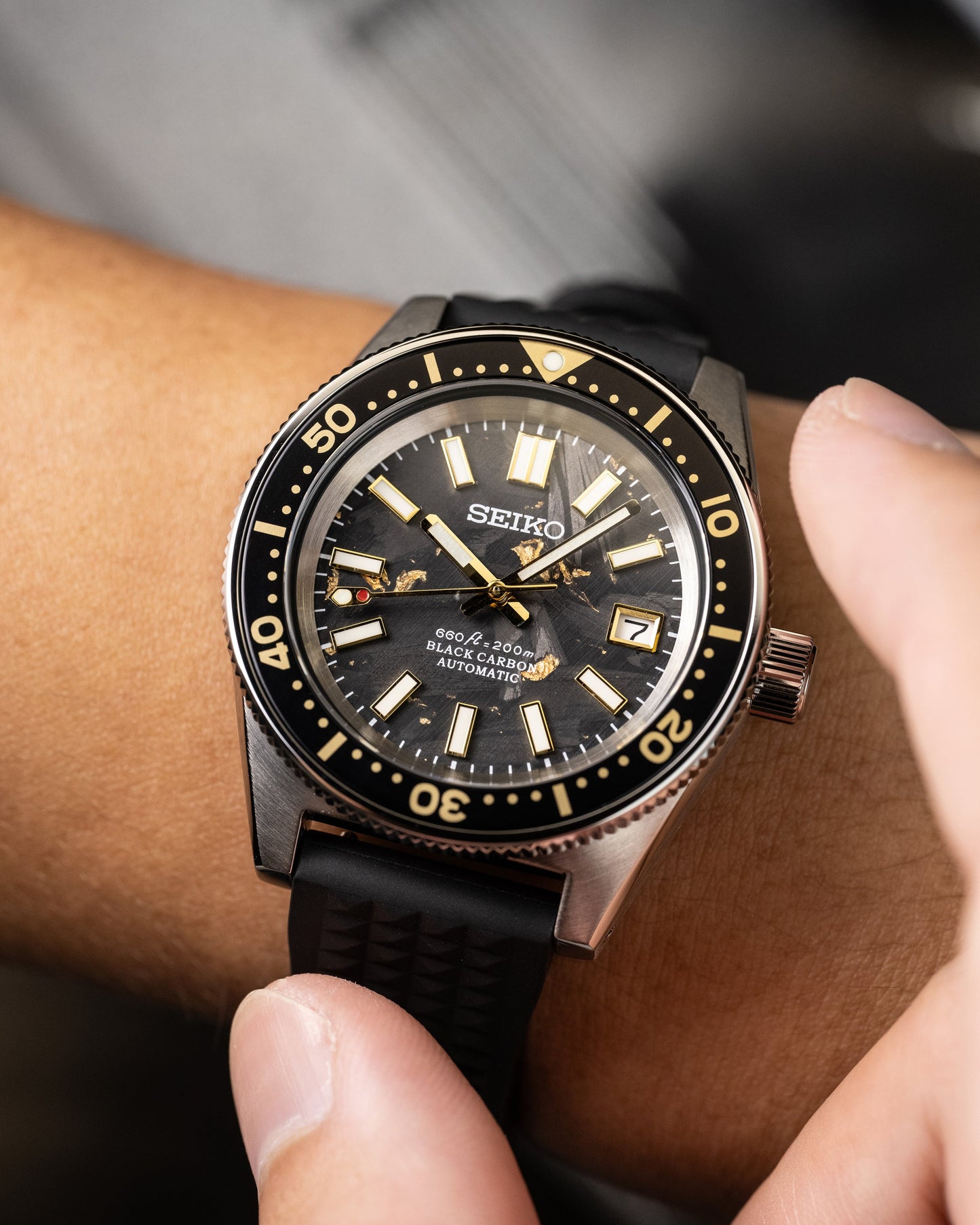 Seiko Carbon Gold